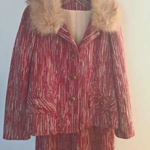 Vintage dress with jacket fur collar